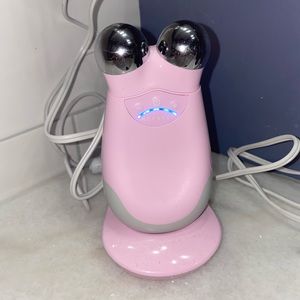 NuFACE Trinity PRO Facial Toning Device